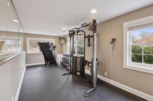 16013 Ringer Road, Wayzata, MN 55391