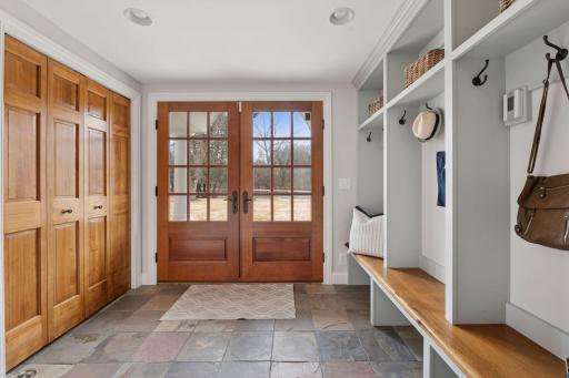 16013 Ringer Road, Wayzata, MN 55391
