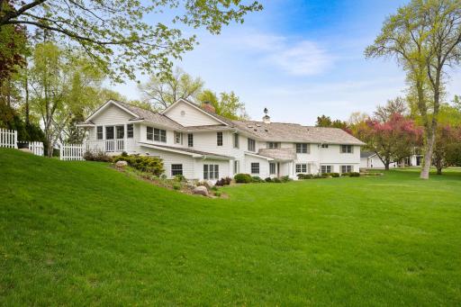 16013 Ringer Road, Wayzata, MN 55391