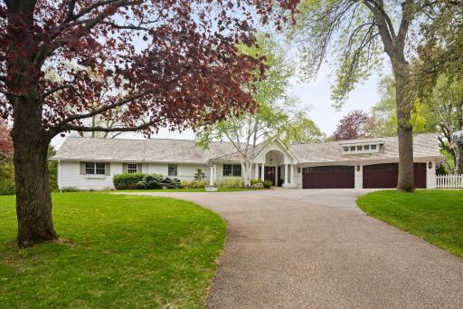 16013 Ringer Road, Wayzata, MN 55391
