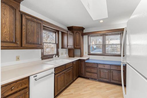 3220 Aquila Lane S, Minneapolis, MN 55426