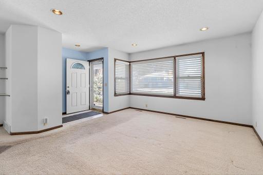 3220 Aquila Lane S, Minneapolis, MN 55426