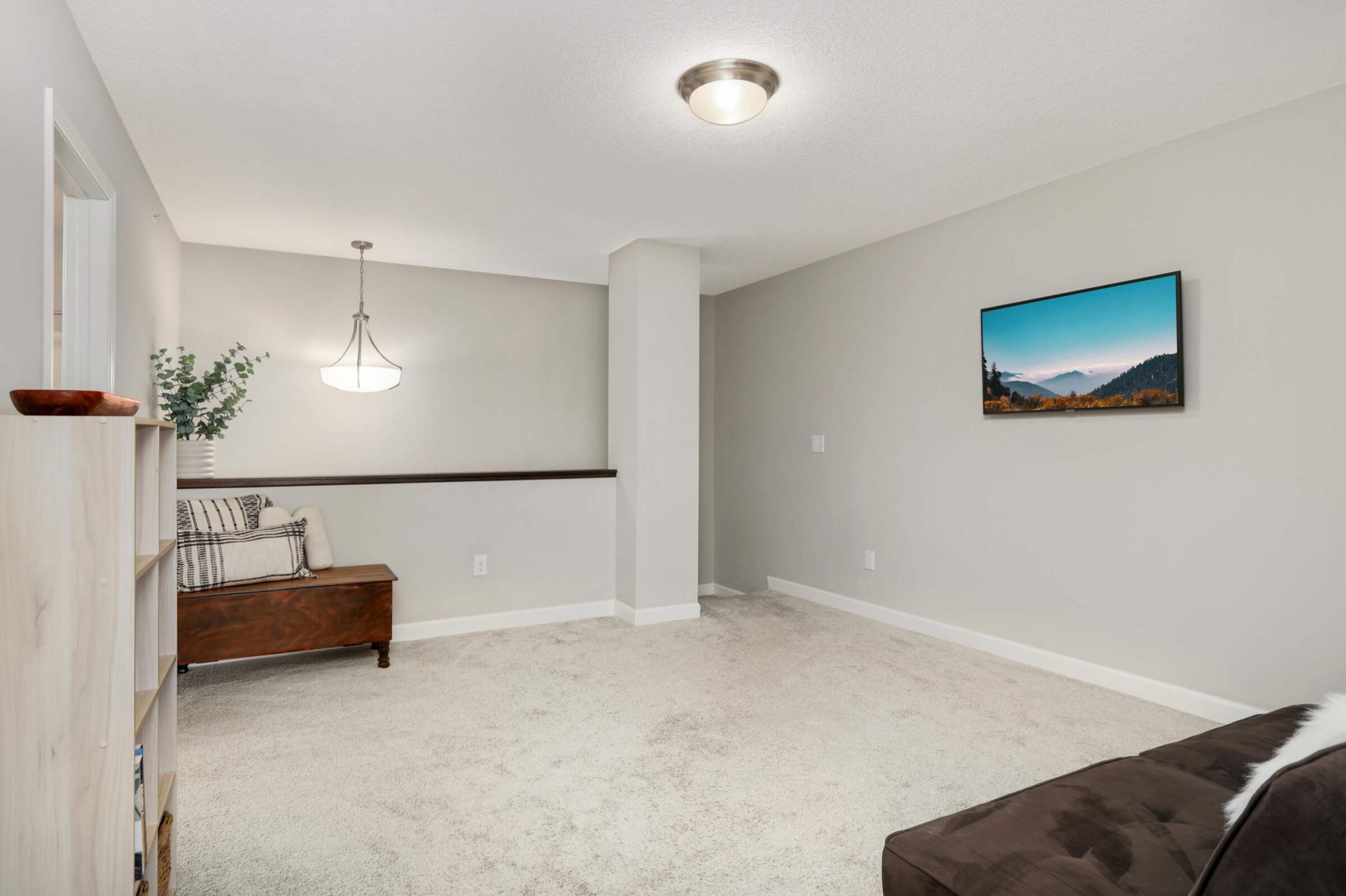 Upper Level Loft / 2nd Living Room