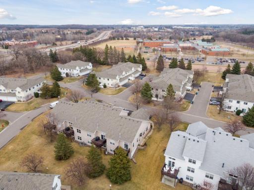 7882 Autumn Ridge Avenue, Chanhassen, MN 55317