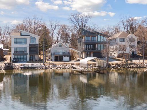 3365 Crystal Bay Road, Wayzata, MN 55391