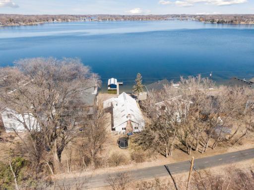 3365 Crystal Bay Road, Wayzata, MN 55391
