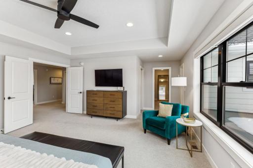 Whether youâre basking in the morning sunlight or unwinding under the soft glow of evening, this room beckons you to savor its luxurious ambiance.