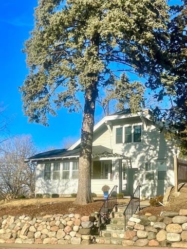 173 2nd Street, Excelsior, MN 55331