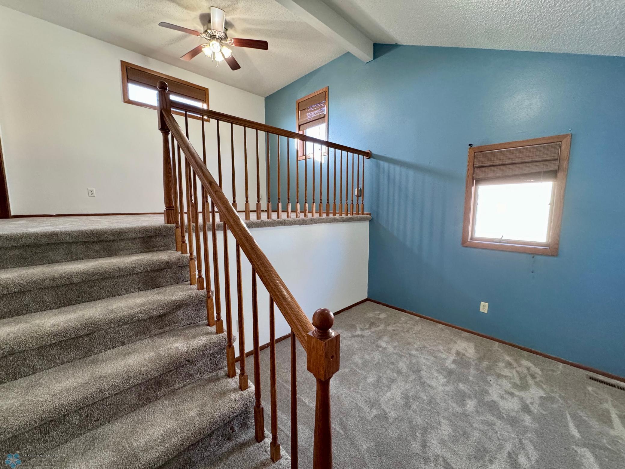 Master Bedroom w/ Dual Closets & 2 levels!