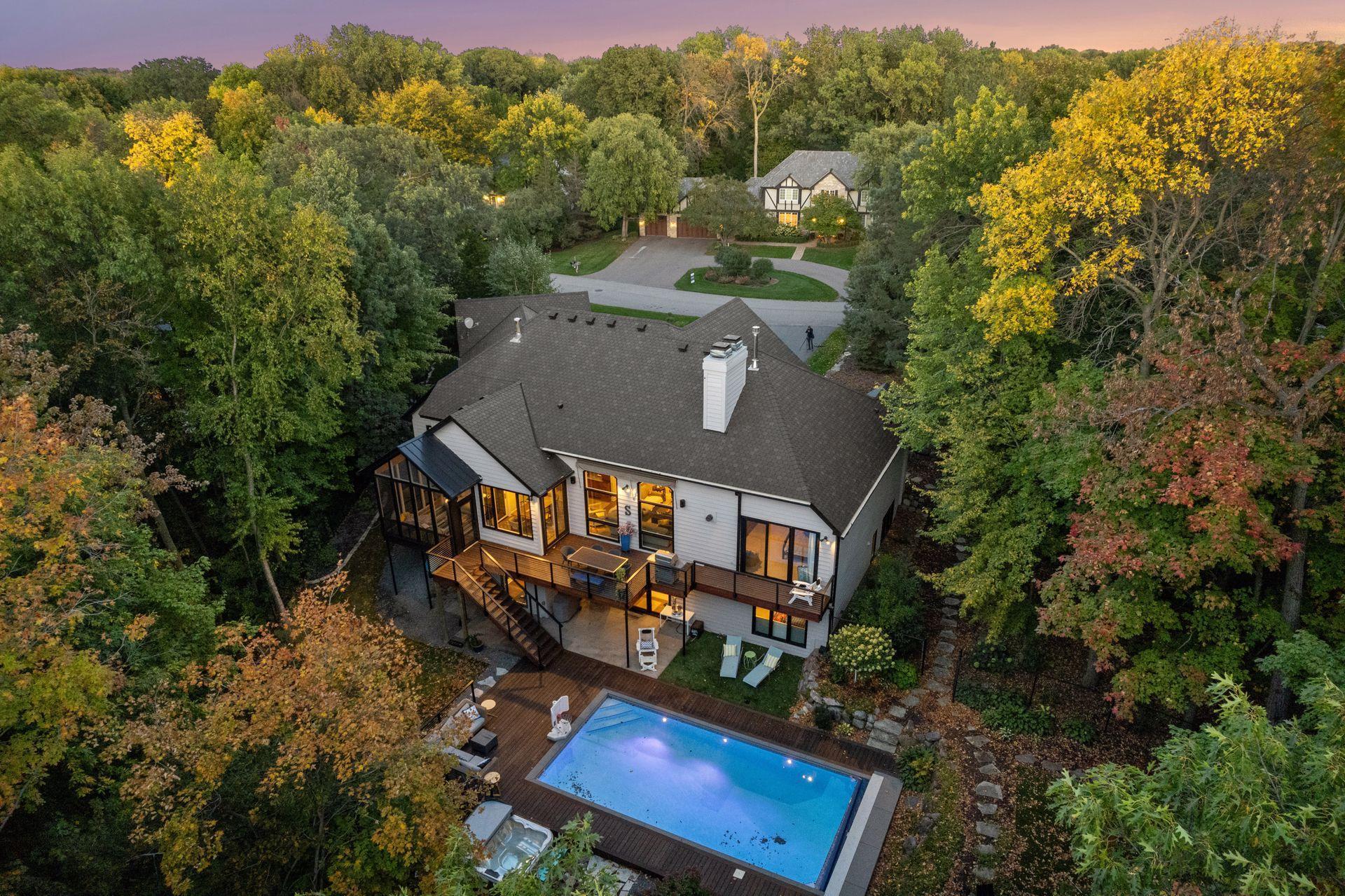 Rambler, Pool, Privacy, Neighborhood