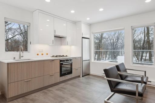 4001 Queen Avenue S, Minneapolis, MN 55410
