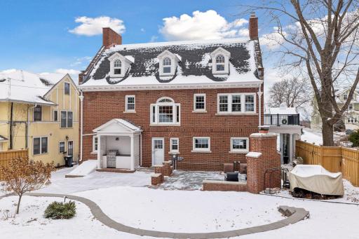 719 Linwood Avenue, Saint Paul, MN 55105