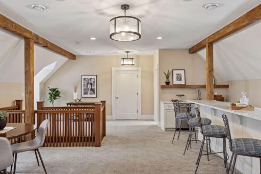 719 Linwood Avenue, Saint Paul, MN 55105