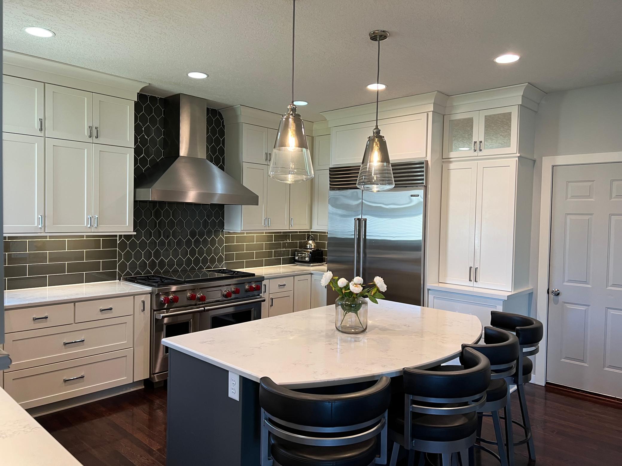 Wolf commercial grade stove, with beautiful quartz counters