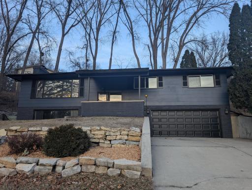 Photo for 1727 11th Avenue NE, Rochester, MN 55906 - listing #6649210 1727 11th Avenue NE, Rochester, MN 55906