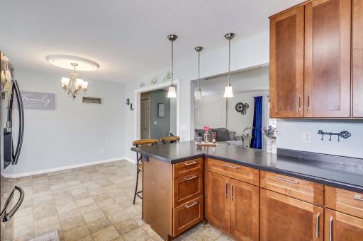 2357 17th Avenue E, Saint Paul, MN 55109