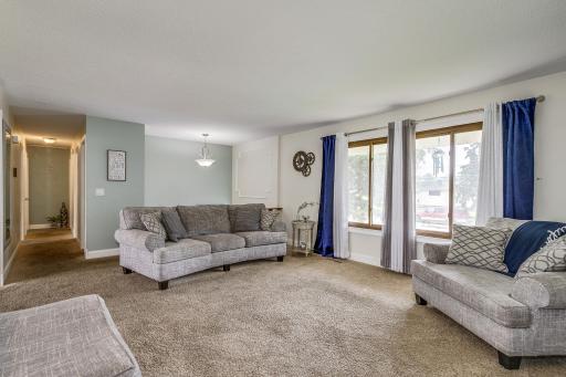 2357 17th Avenue E, Saint Paul, MN 55109