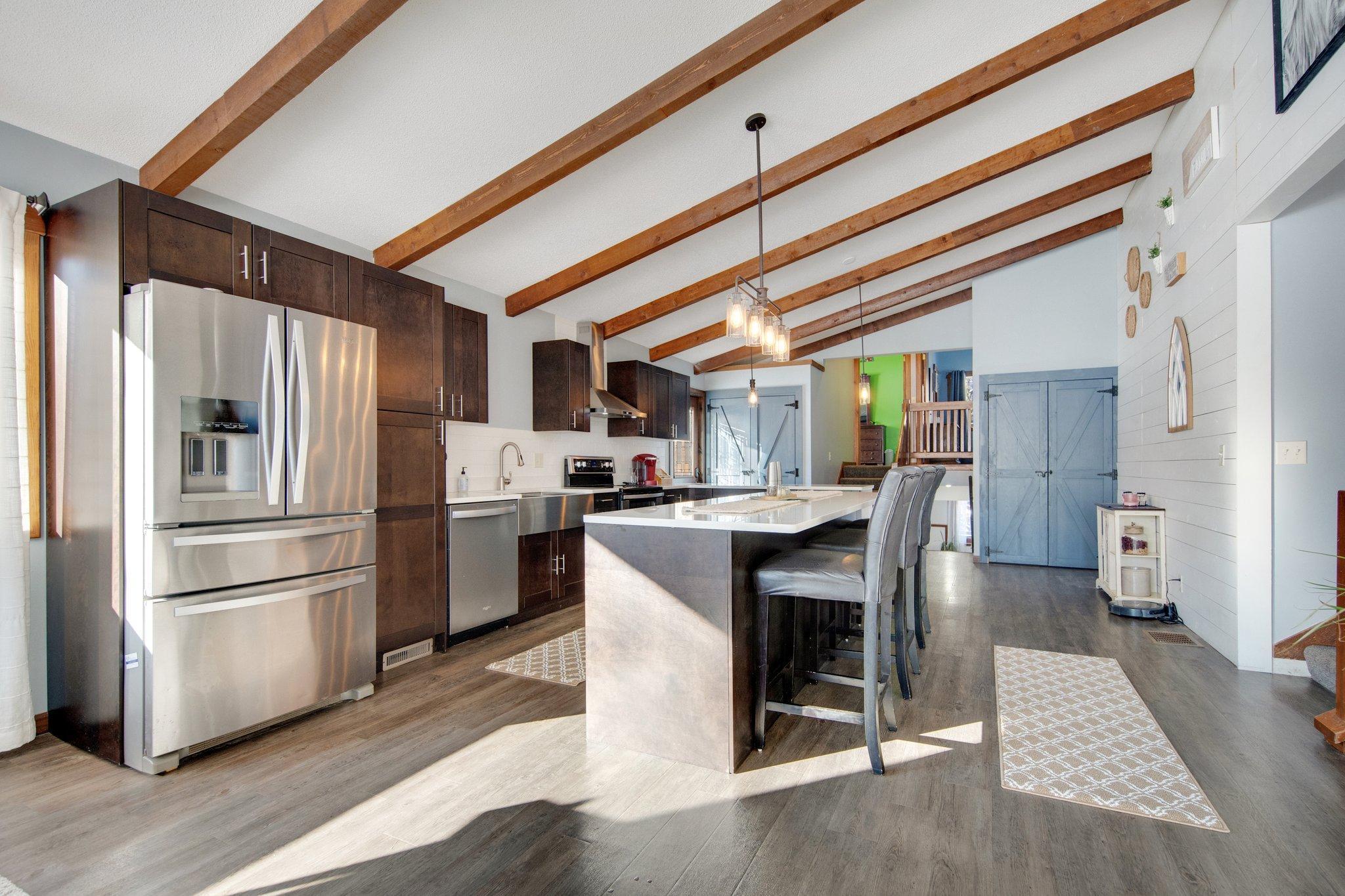 Fully remodeled kitchen! New countertops, cabinets, appliances, and more!