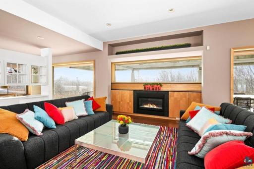 6117538-3a139587-8f5b-4dbd-8353-e2ec1ac6cedc.jpg