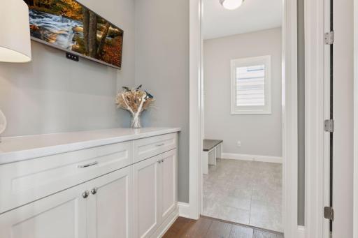 3671 Woodland Cove Parkway, Excelsior, MN 55331