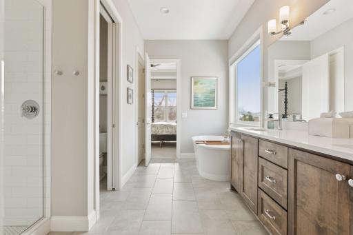 3671 Woodland Cove Parkway, Excelsior, MN 55331