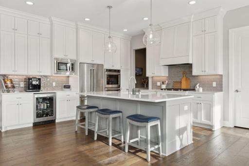 3671 Woodland Cove Parkway, Excelsior, MN 55331