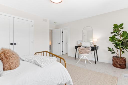3905 W 58th Street, Edina, MN 55424