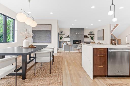 3905 W 58th Street, Edina, MN 55424