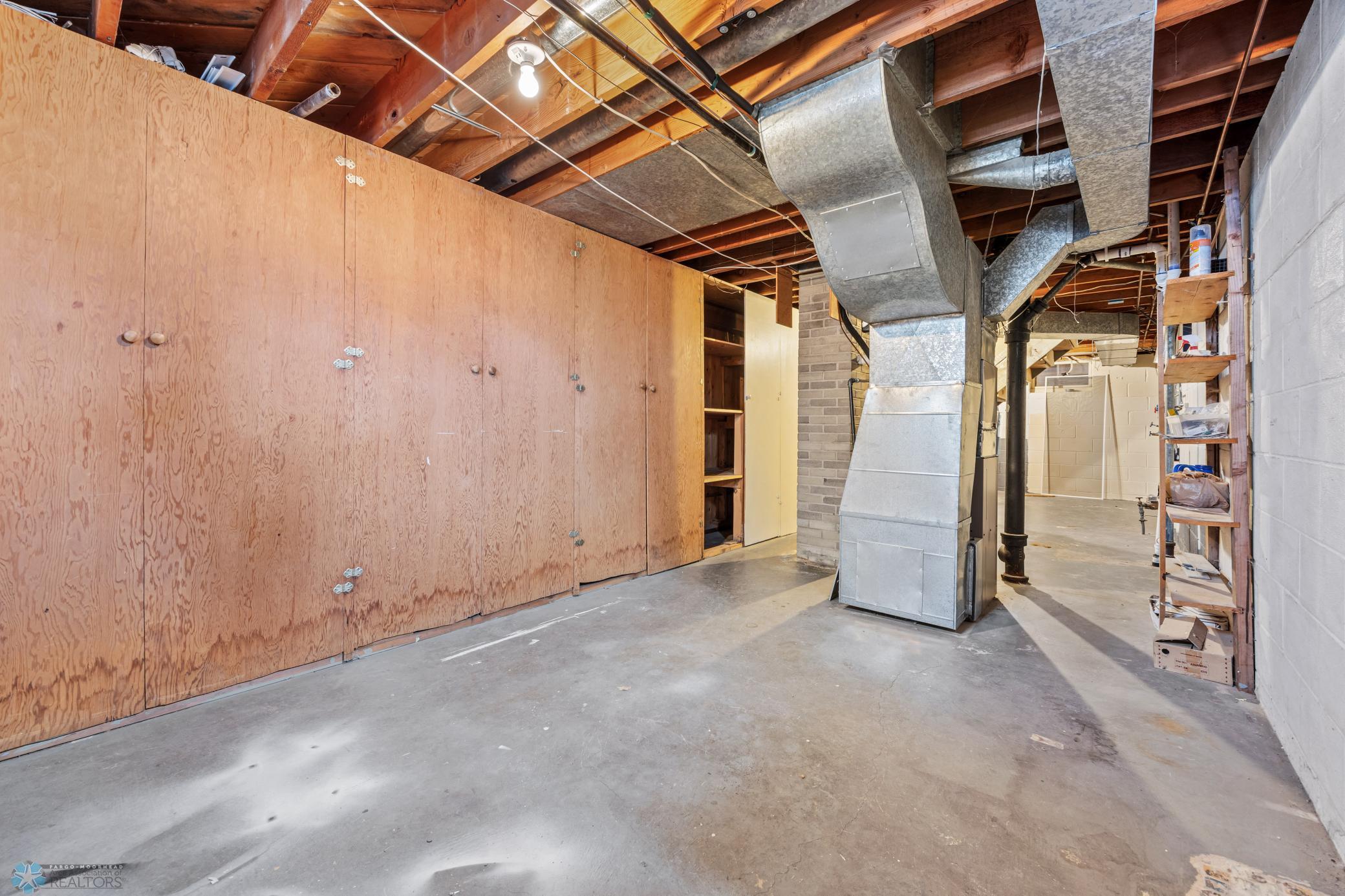 UTILITY ROOM 3.jpg