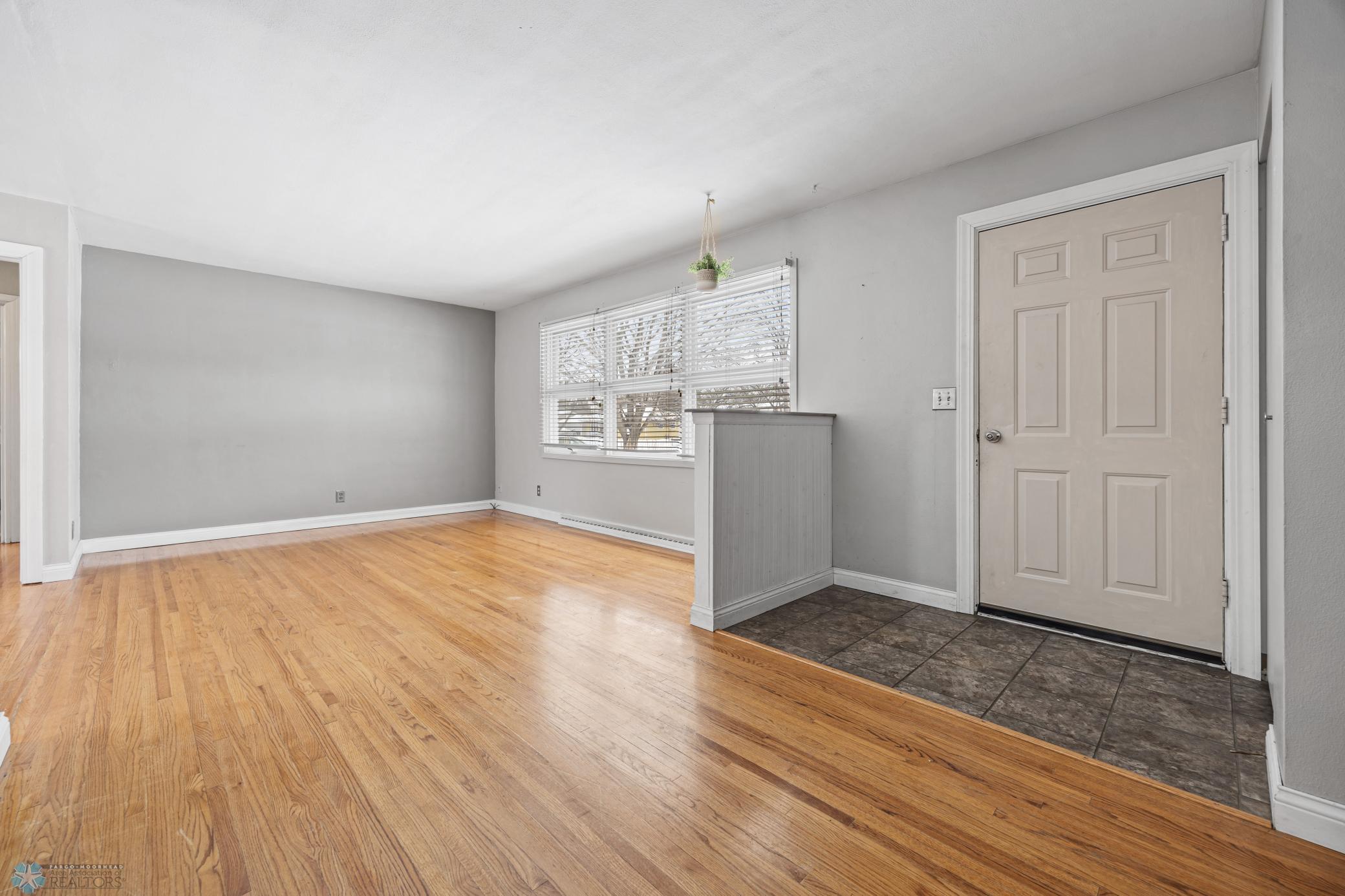 LIVING ROOM 3.jpg