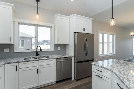 881 Picadilly Lane NW, Rochester, MN 55901