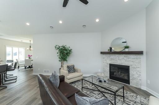 889 Picadilly, shown here for example.jpg