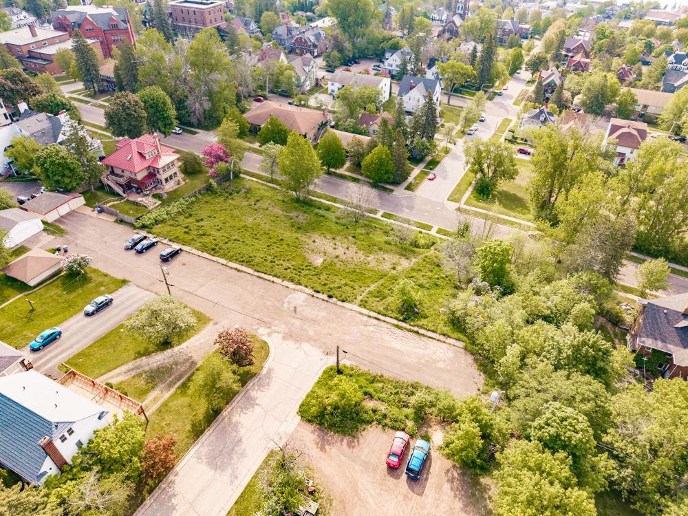 E_2nd_Street_001.jpg