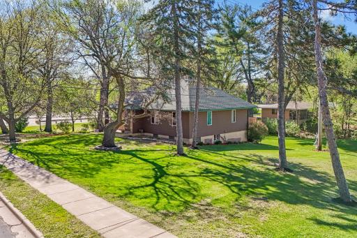 760 89th Avenue NW, Minneapolis, MN 55433