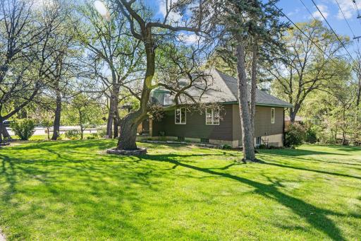 760 89th Avenue NW, Minneapolis, MN 55433