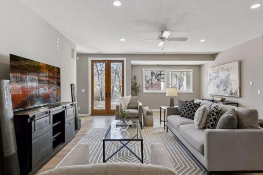 1611 Linner Court, Wayzata, MN 55391