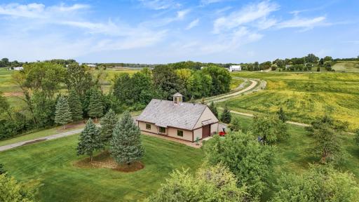 10685 Highway 7, Waconia, MN 55387
