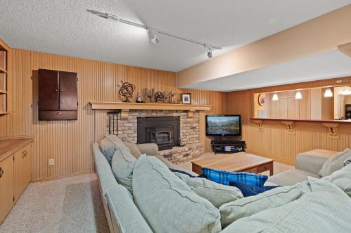 10685 Highway 7, Waconia, MN 55387