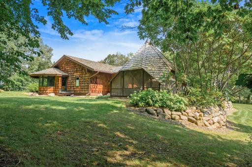 10685 Highway 7, Waconia, MN 55387