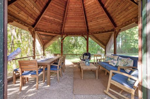 10685 Highway 7, Waconia, MN 55387