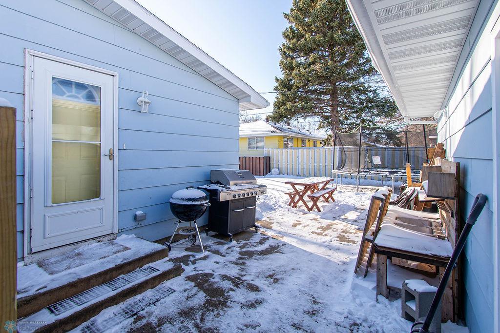 Side Entrance/Patio