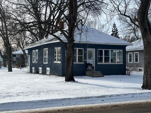 332 5th Street E, Litchfield, MN 55355