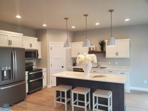 105 16th Street N, Breckenridge, MN 56520