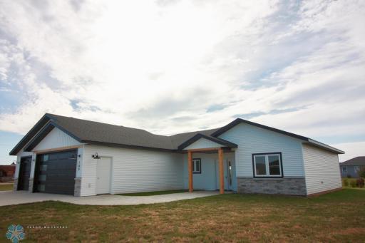 105 16th Street N, Breckenridge, MN 56520