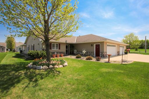 Enjoy the meticulously maintained landscaping in a fantastic location near parks and schools!