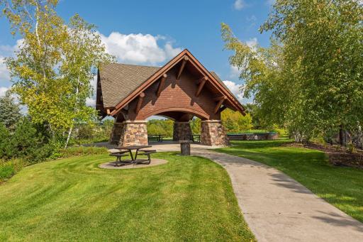 7774 Prairie Grass Pass, Prior Lake, MN 55372