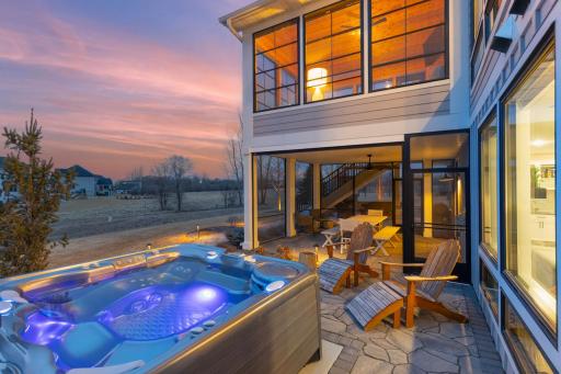 7774 Prairie Grass Pass, Prior Lake, MN 55372