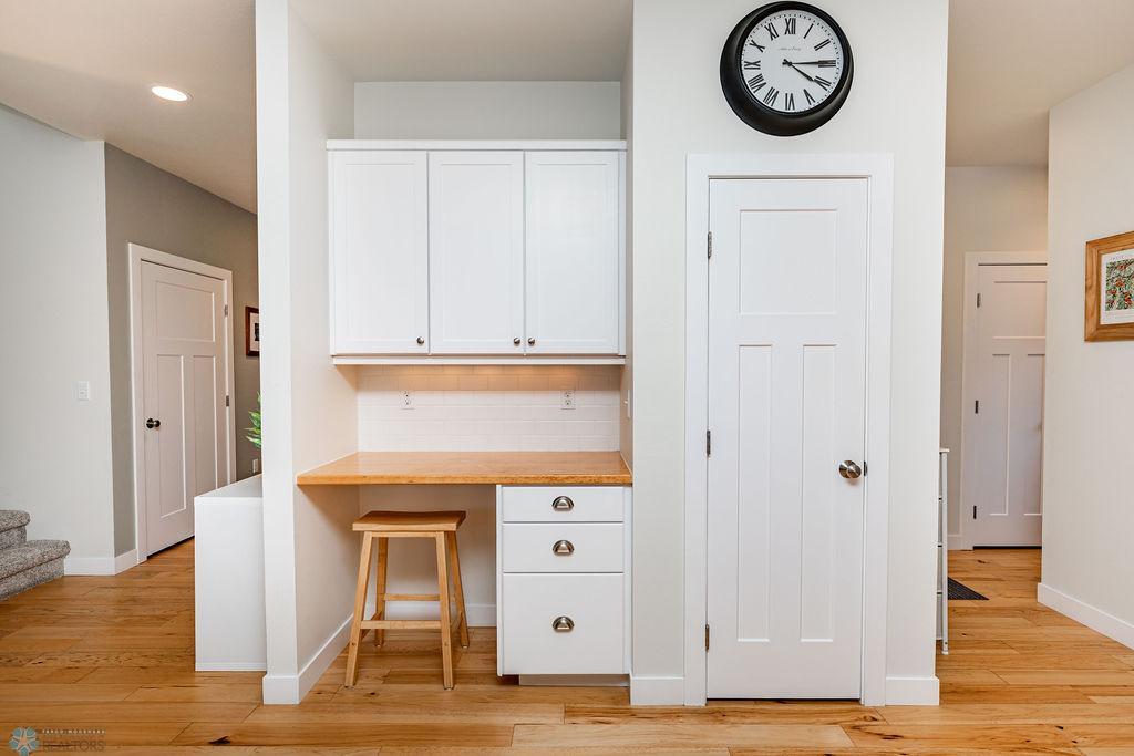 Kitchen desk/storage area & Pantry