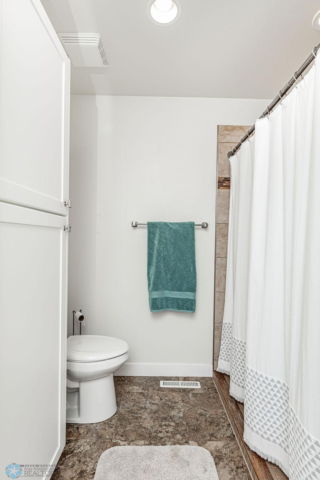Bath Storage & Shower