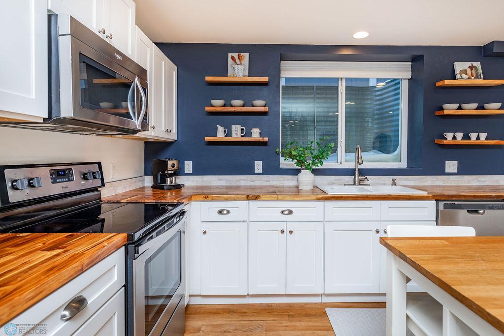 2nd Kitchen